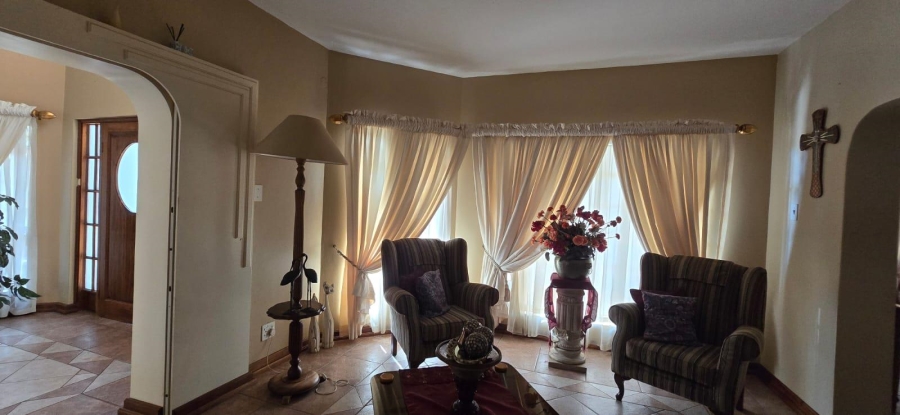 6 Bedroom Property for Sale in Amandasig Gauteng