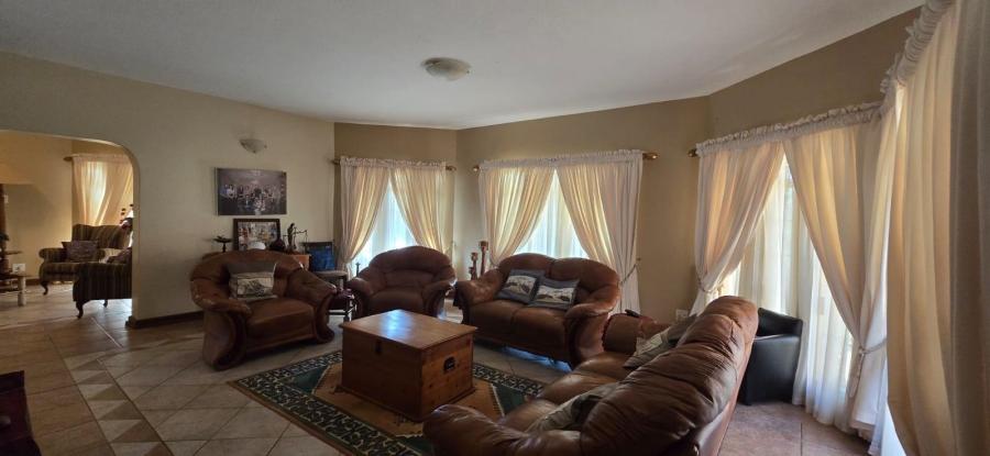 6 Bedroom Property for Sale in Amandasig Gauteng