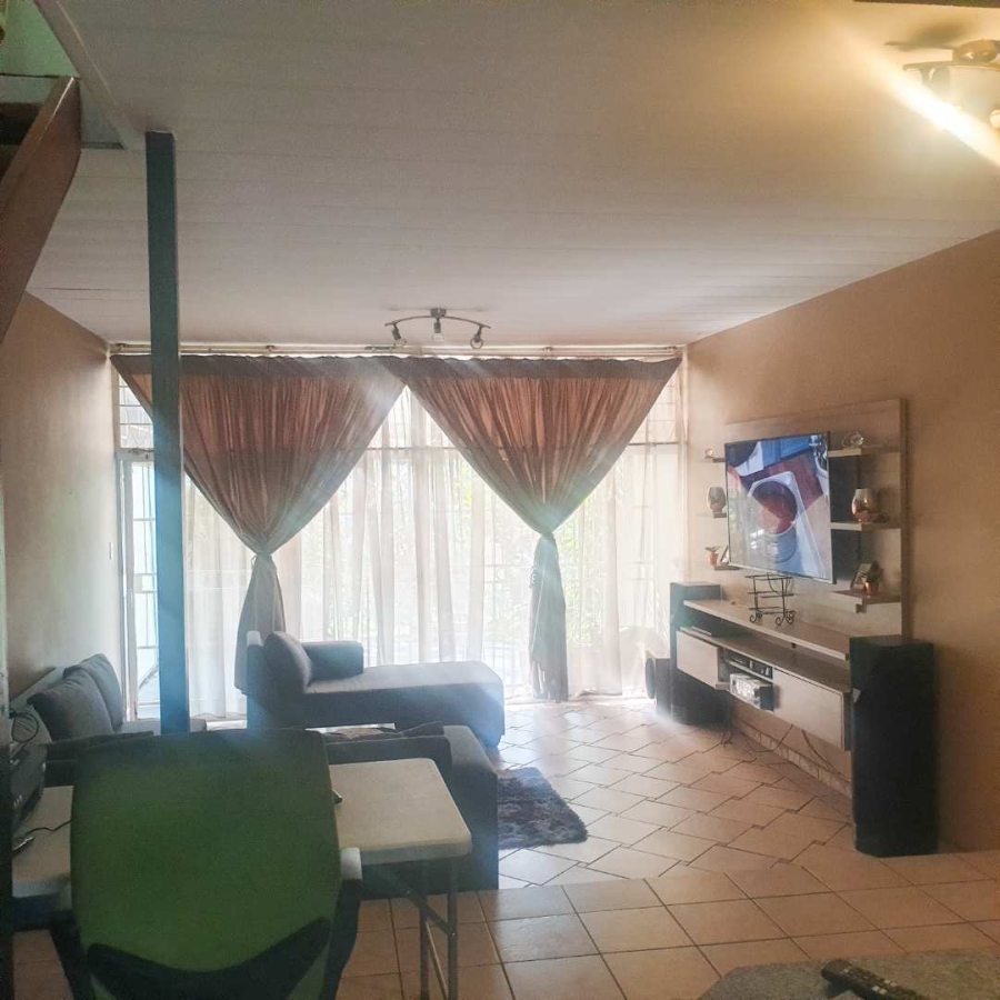 3 Bedroom Property for Sale in Meyerspark Gauteng