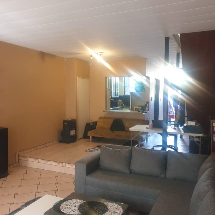 3 Bedroom Property for Sale in Meyerspark Gauteng