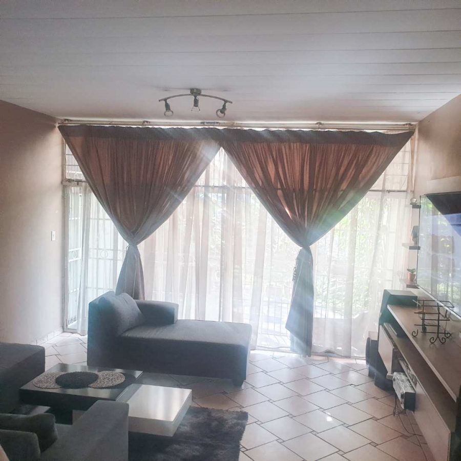 3 Bedroom Property for Sale in Meyerspark Gauteng