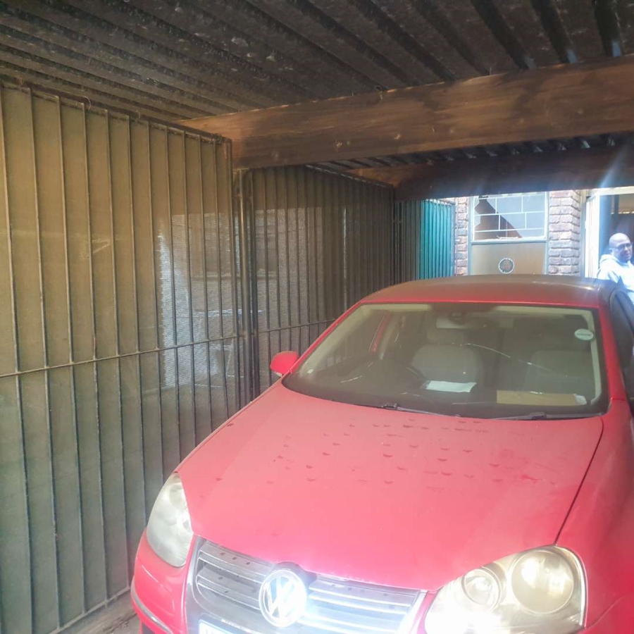 3 Bedroom Property for Sale in Meyerspark Gauteng