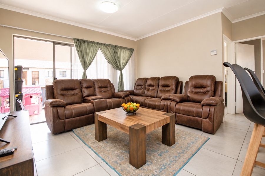 2 Bedroom Property for Sale in Wilgeheuwel Gauteng