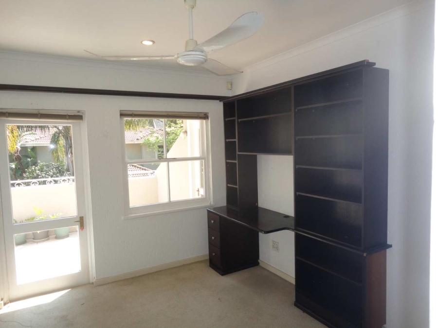 4 Bedroom Property for Sale in Magaliessig Gauteng
