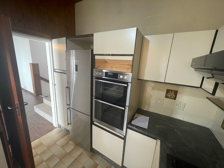 To Let 2 Bedroom Property for Rent in Hyde Park Gauteng