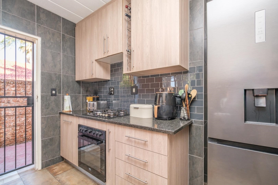 2 Bedroom Property for Sale in Highveld Gauteng