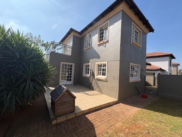 To Let 2 Bedroom Property for Rent in Sherwood Gardens Gauteng