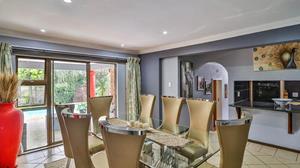 To Let 5 Bedroom Property for Rent in Glenvista Gauteng
