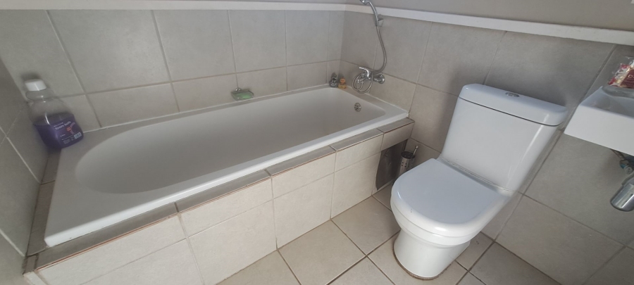 3 Bedroom Property for Sale in South Hills Gauteng