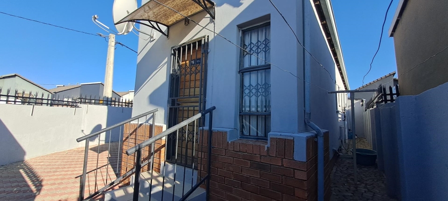 3 Bedroom Property for Sale in South Hills Gauteng