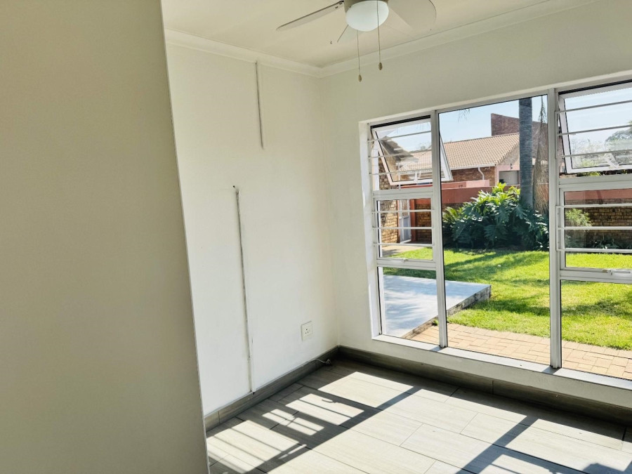 3 Bedroom Property for Sale in Ravenswood Gauteng
