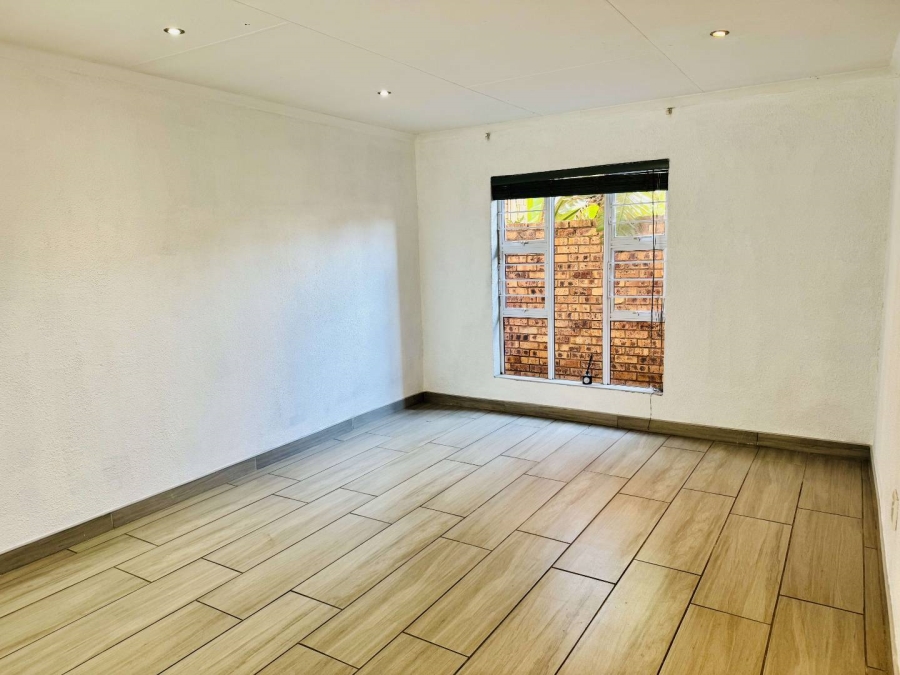 3 Bedroom Property for Sale in Ravenswood Gauteng