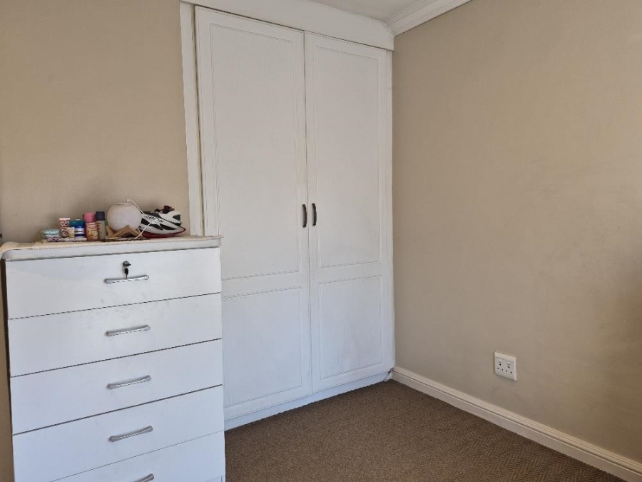 3 Bedroom Property for Sale in Beyerspark Gauteng