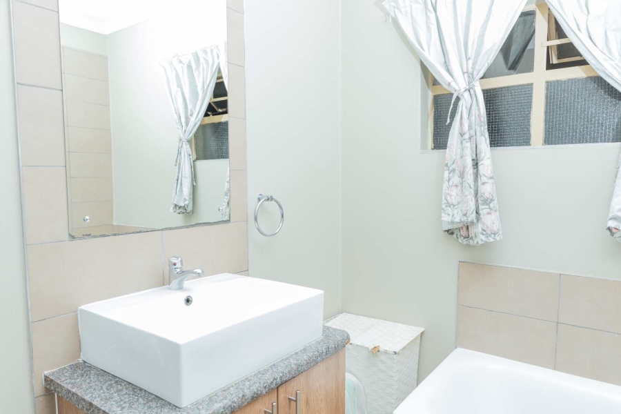 2 Bedroom Property for Sale in Sagewood Gauteng