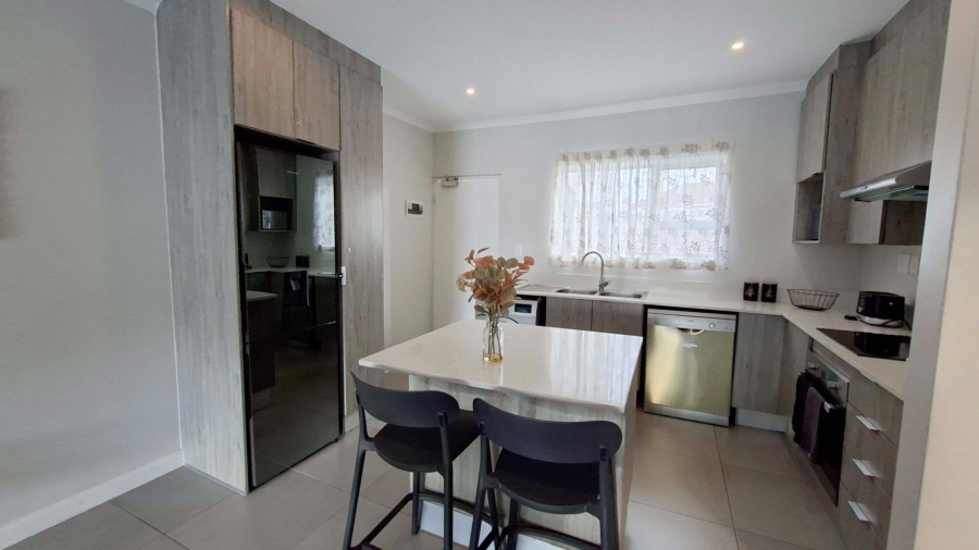 2 Bedroom Property for Sale in Morningside Gauteng