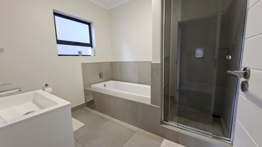 2 Bedroom Property for Sale in Morningside Gauteng