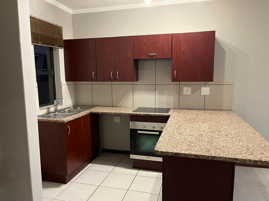 To Let 1 Bedroom Property for Rent in Jackal Creek Golf Estate Gauteng