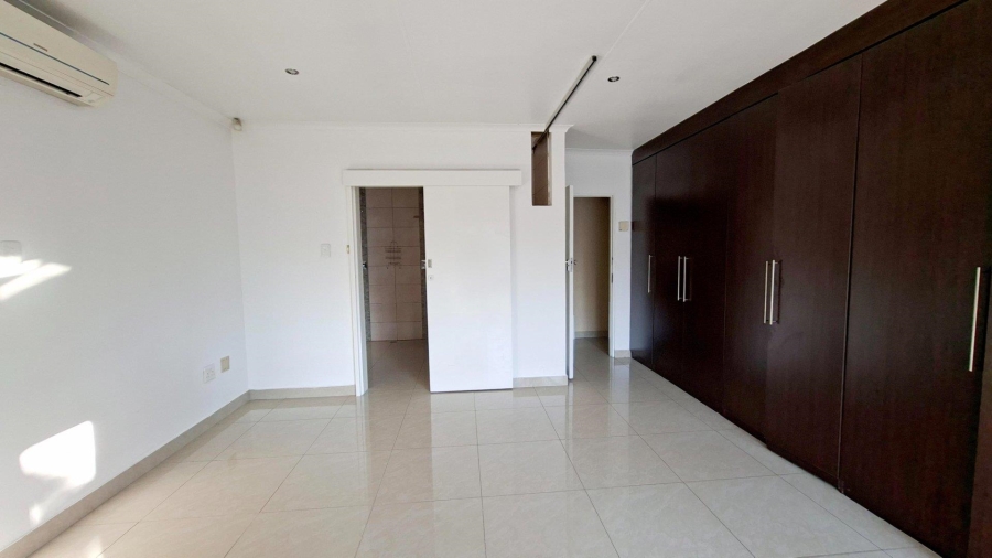 To Let 3 Bedroom Property for Rent in Woodmead Gauteng