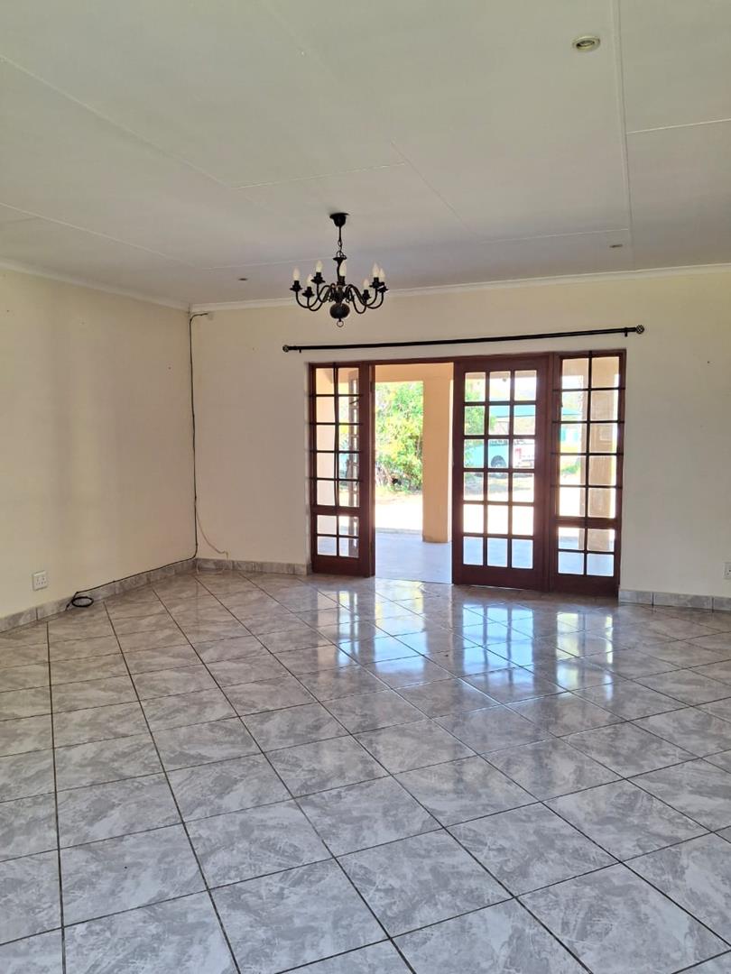 To Let 2 Bedroom Property for Rent in Zwavelpoort Gauteng