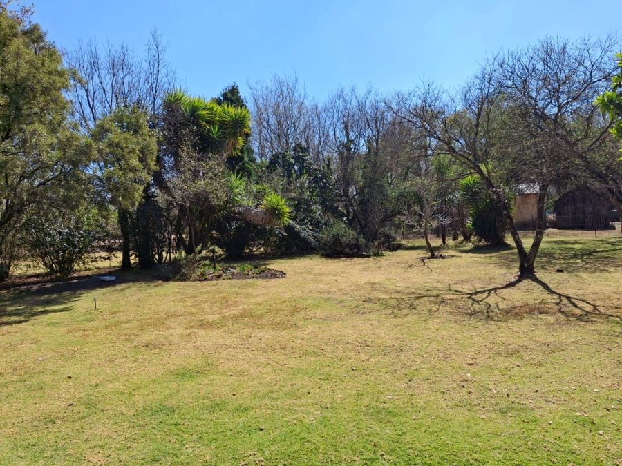 To Let 2 Bedroom Property for Rent in Zwavelpoort Gauteng