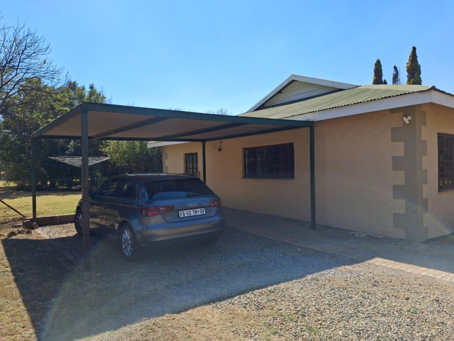 To Let 2 Bedroom Property for Rent in Zwavelpoort Gauteng