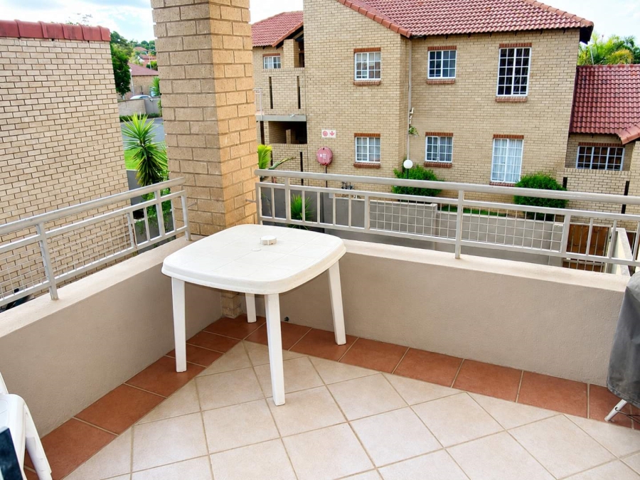 2 Bedroom Property for Sale in Moreleta Park Gauteng