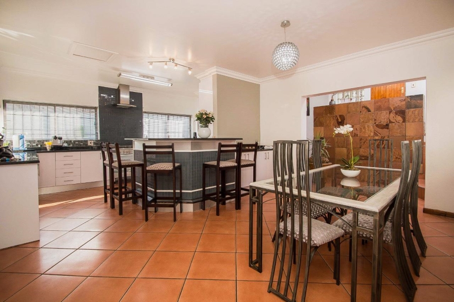 6 Bedroom Property for Sale in Kenmare Gauteng