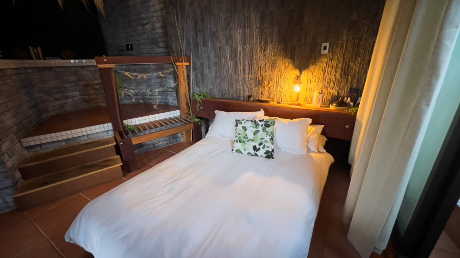 6 Bedroom Property for Sale in Kenmare Gauteng