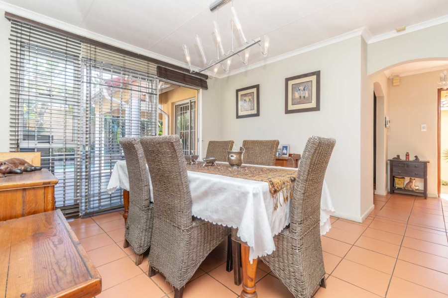 To Let 3 Bedroom Property for Rent in Hurlingham Gauteng