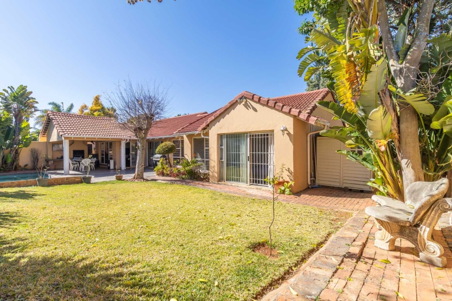 To Let 3 Bedroom Property for Rent in Hurlingham Gauteng