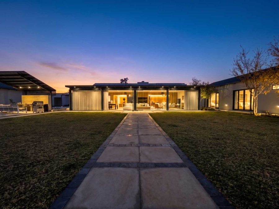 4 Bedroom Property for Sale in Monaghan Farm Gauteng