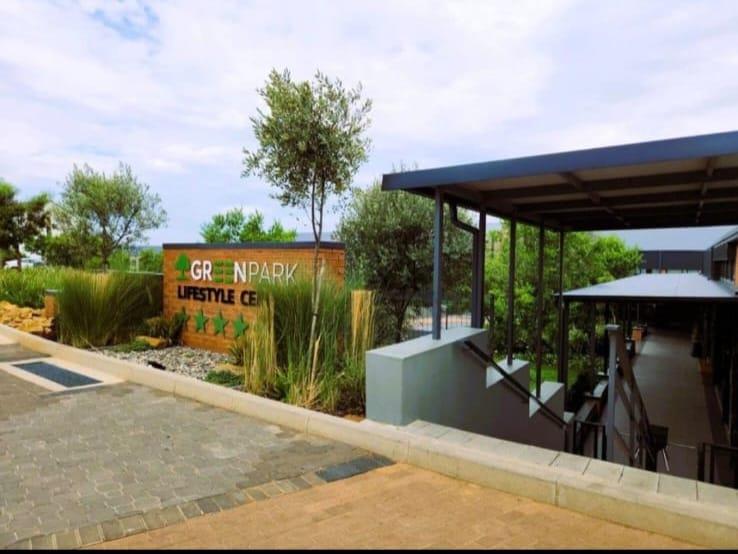 2 Bedroom Property for Sale in Lilianton Gauteng