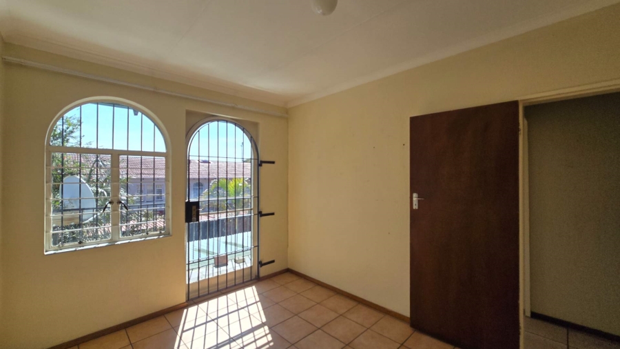 3 Bedroom Property for Sale in Sinoville Gauteng