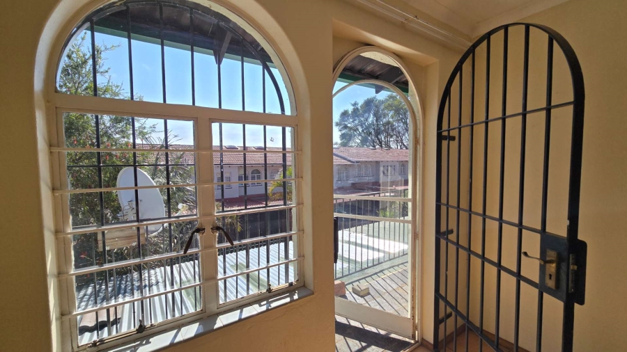 3 Bedroom Property for Sale in Sinoville Gauteng