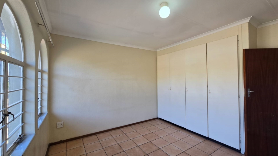 3 Bedroom Property for Sale in Sinoville Gauteng