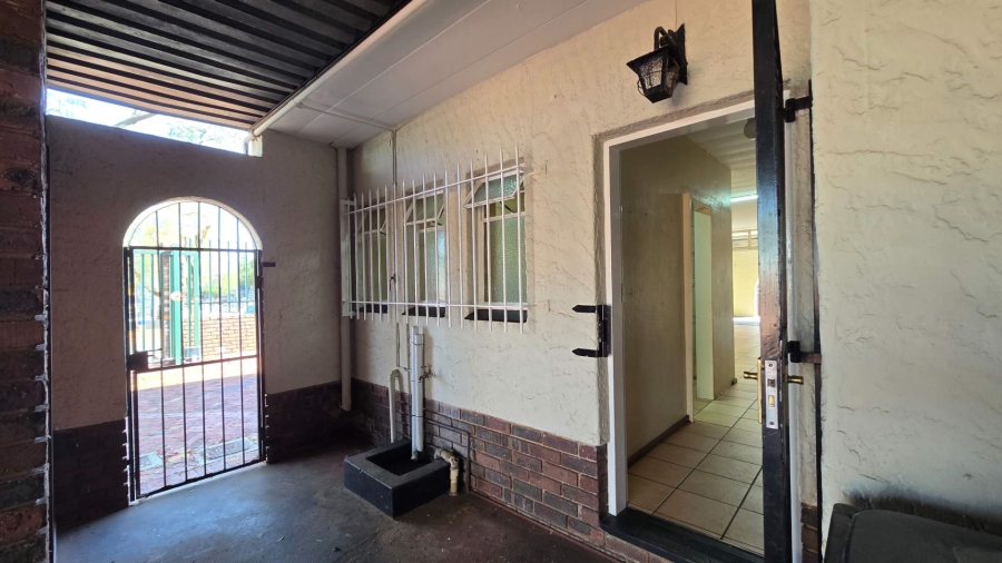 3 Bedroom Property for Sale in Sinoville Gauteng