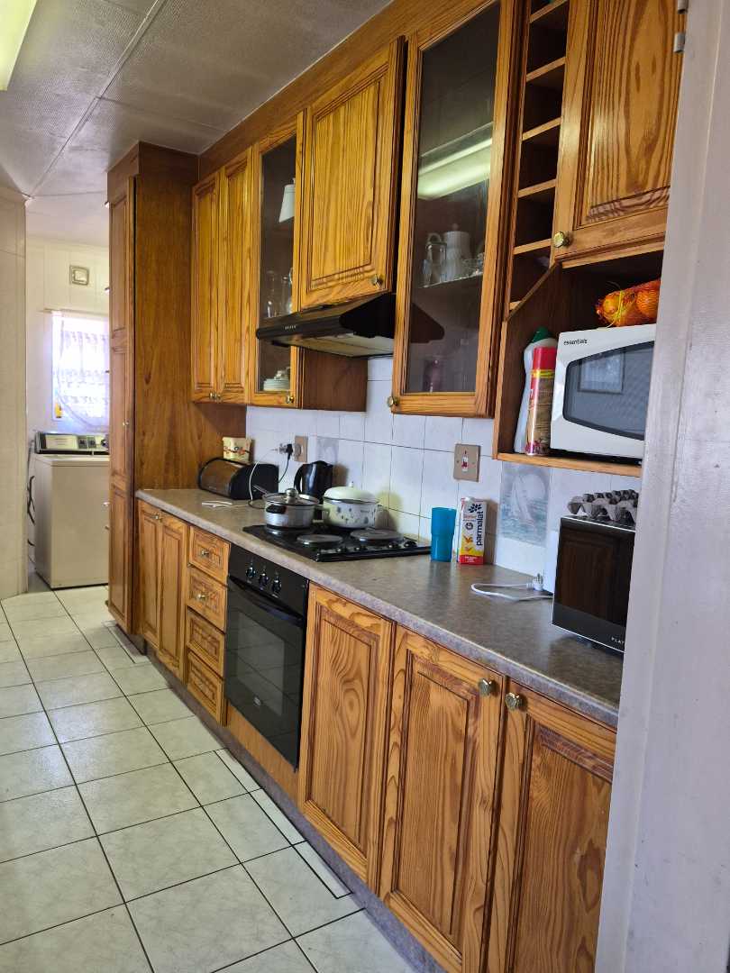 3 Bedroom Property for Sale in Birchleigh North Gauteng