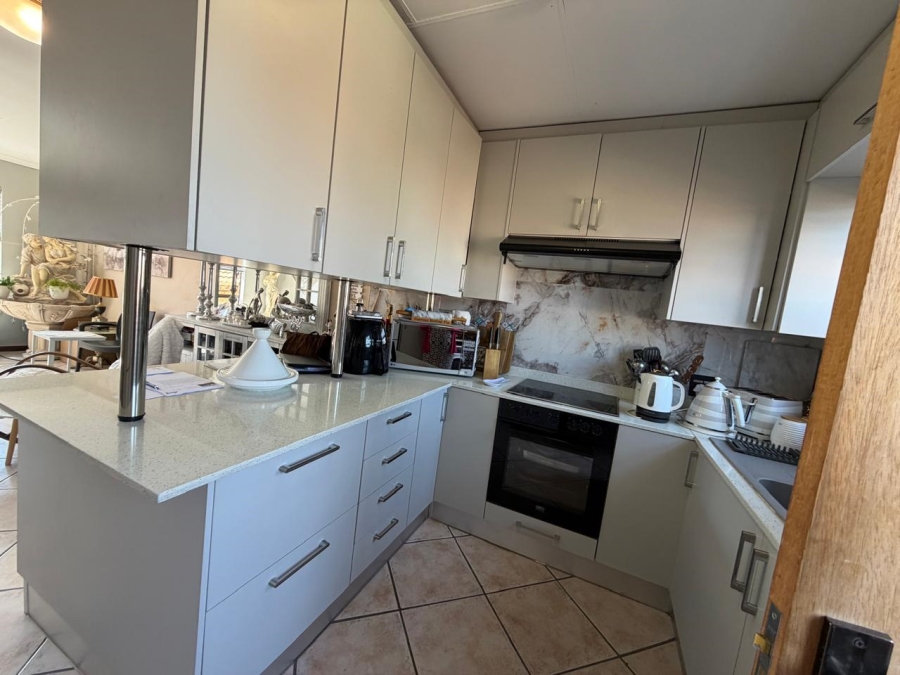 3 Bedroom Property for Sale in Elandsfontein A H Gauteng