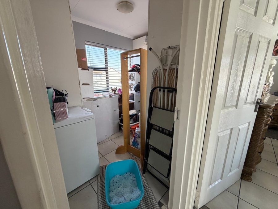 3 Bedroom Property for Sale in Elandsfontein A H Gauteng