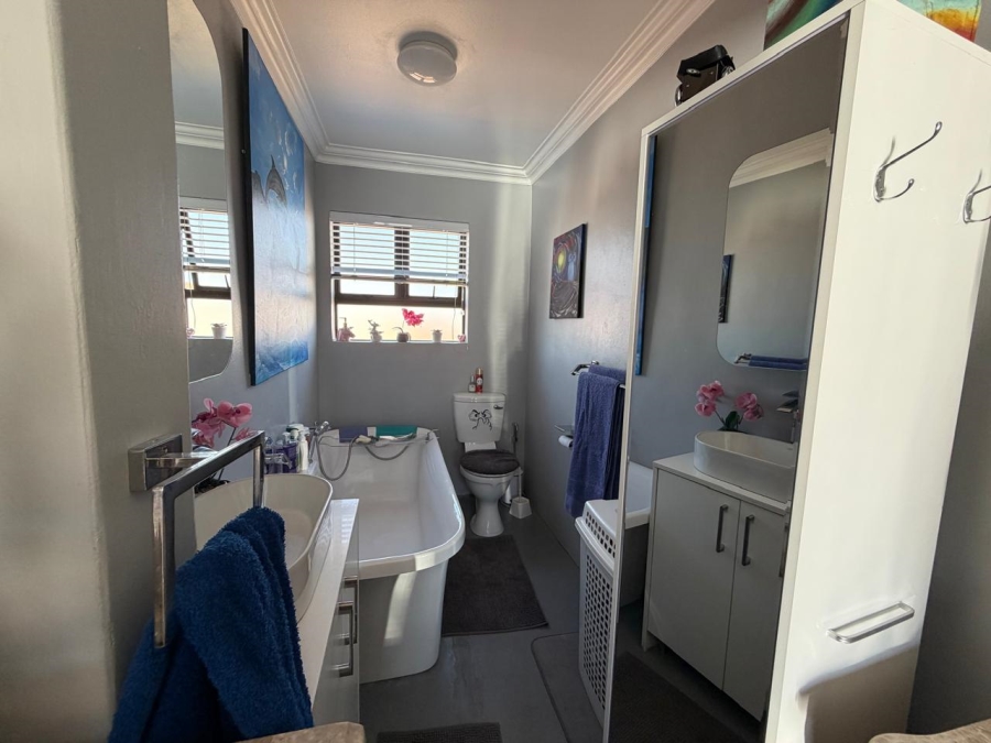 3 Bedroom Property for Sale in Elandsfontein A H Gauteng