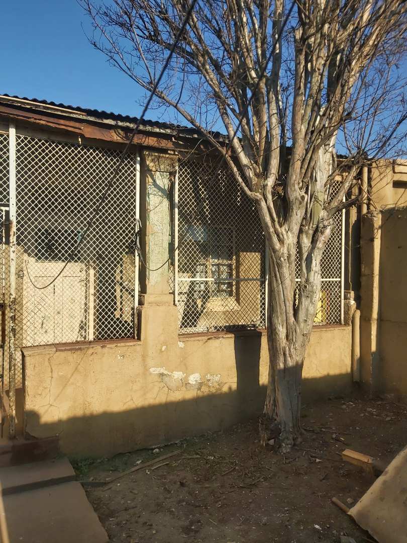 5 Bedroom Property for Sale in Bakerton Gauteng