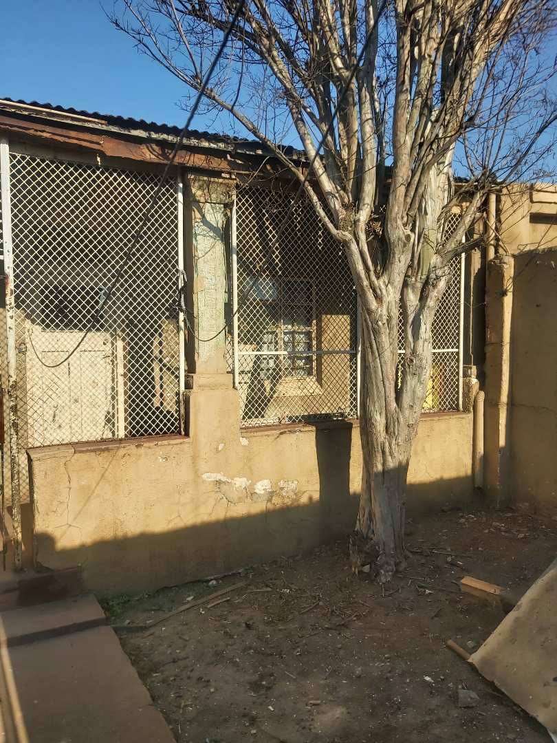 5 Bedroom Property for Sale in Bakerton Gauteng