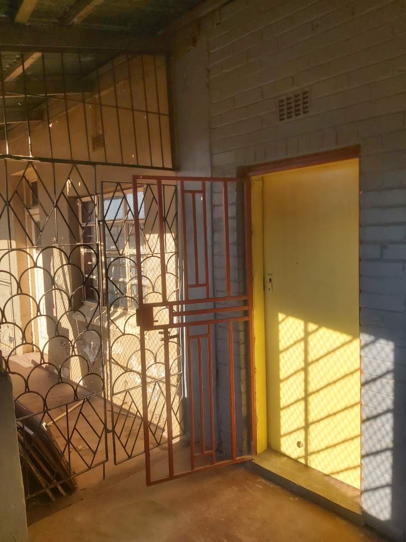5 Bedroom Property for Sale in Bakerton Gauteng