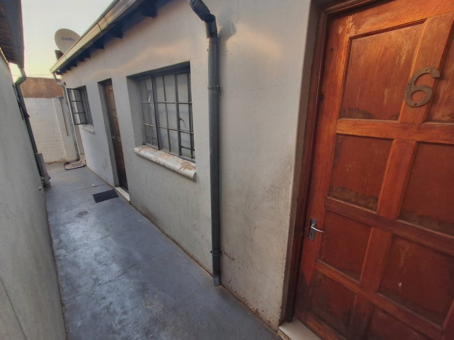 8 Bedroom Property for Sale in Atteridgeville Gauteng