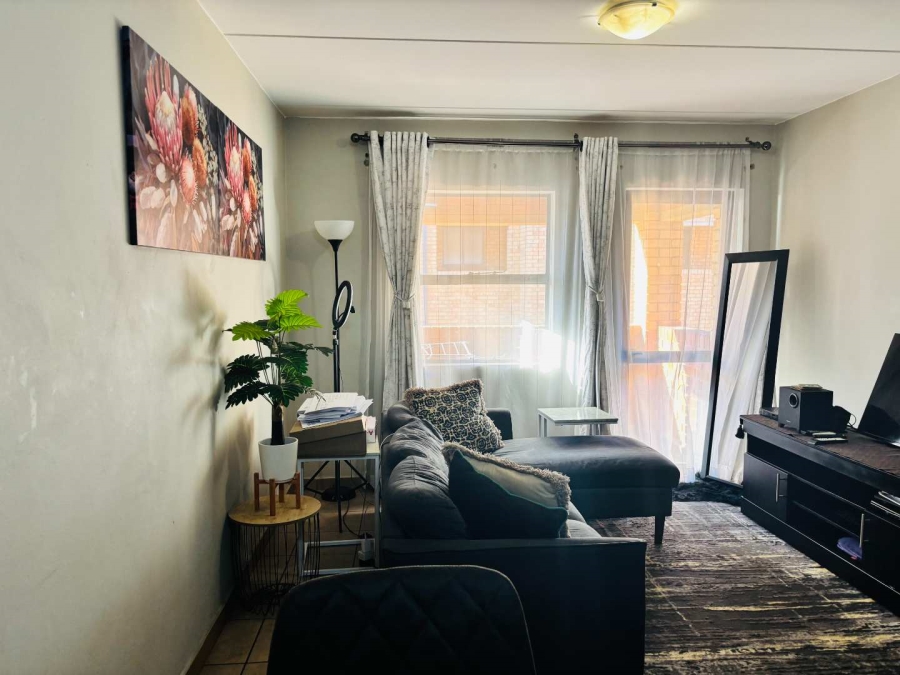 2 Bedroom Property for Sale in Alveda Park Gauteng