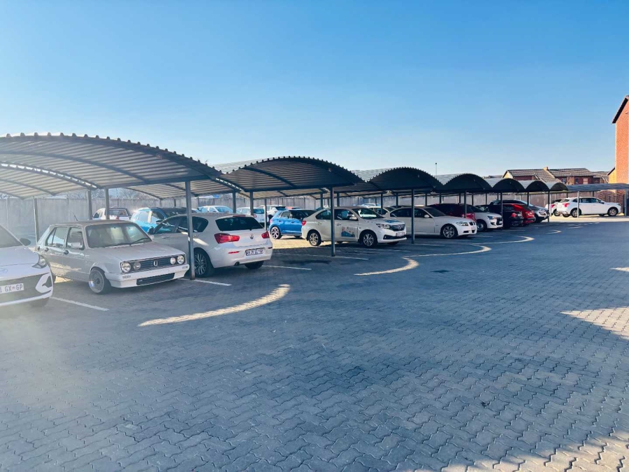 2 Bedroom Property for Sale in Alveda Park Gauteng