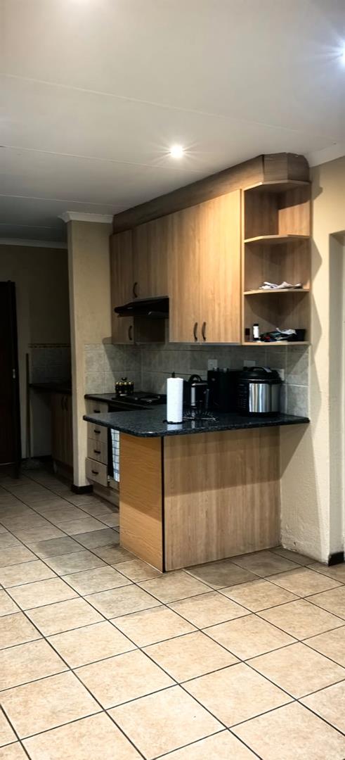 2 Bedroom Property for Sale in Theresa Park Gauteng