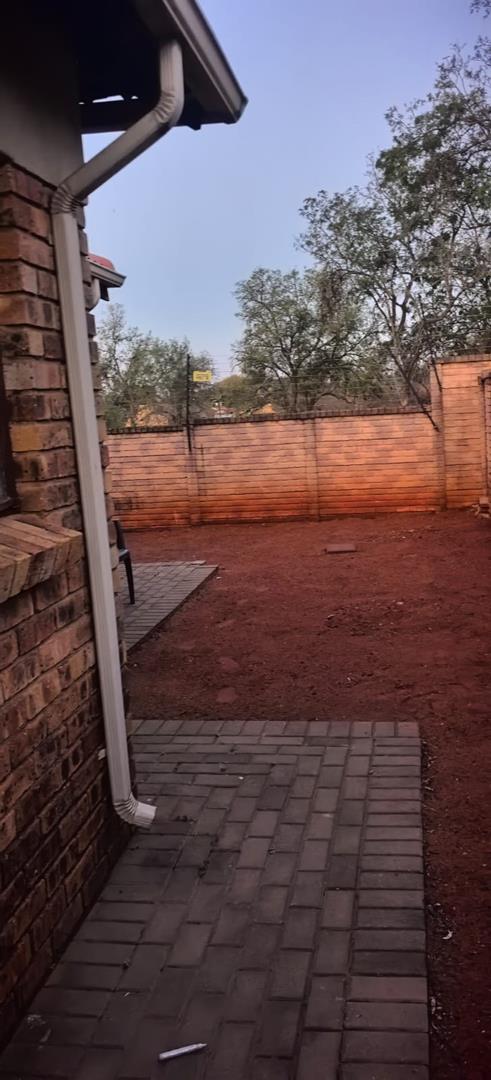2 Bedroom Property for Sale in Theresa Park Gauteng