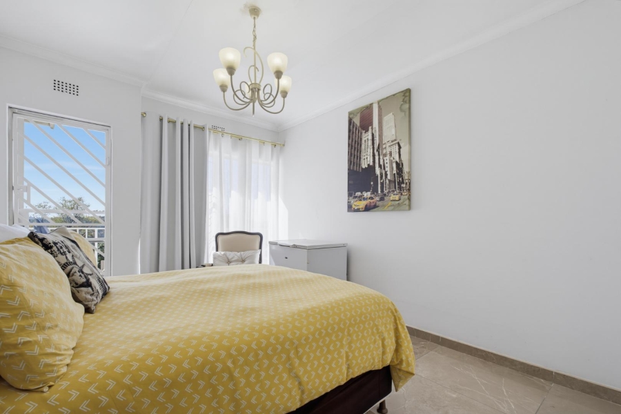 8 Bedroom Property for Sale in Glenvista Gauteng