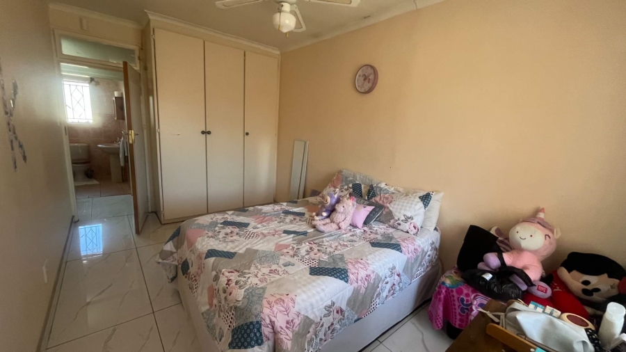 4 Bedroom Property for Sale in Brackendowns Gauteng